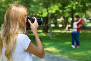 �s�ϒ����ň����ʂ��Ă���ΈႤ�̂ł��傤���A�T��ł̍�Ƃł͗t���s�������ɔj�ӂ���邨�����ŁA���̏��F�B���g�U���邽�߁A�s�ϒ����̒ʍs�l���S�Ȃ��������Œʂ�܂��B